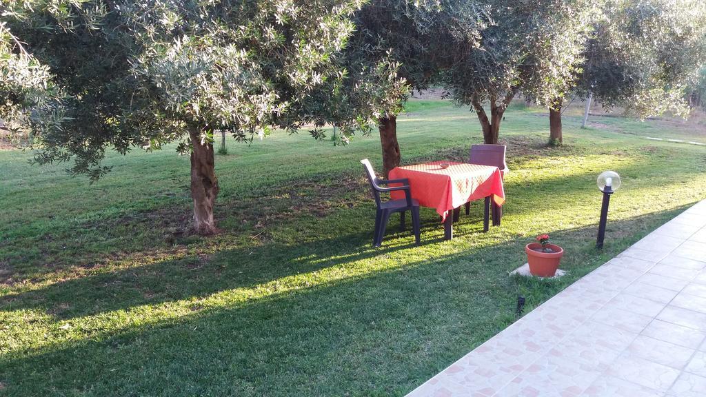 Rita B&B Sea Sun And Nature Santa Maria la Palma Εξωτερικό φωτογραφία